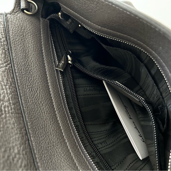 Salvatore Ferragamo Sofia Shoulder Bag Dark Gray Pebble Calfskin - Picture 14 of 16
